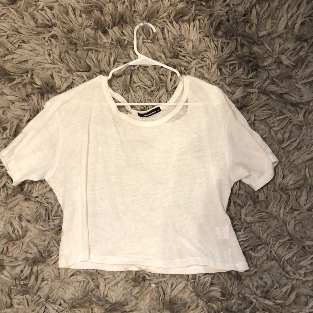 White tee with slit